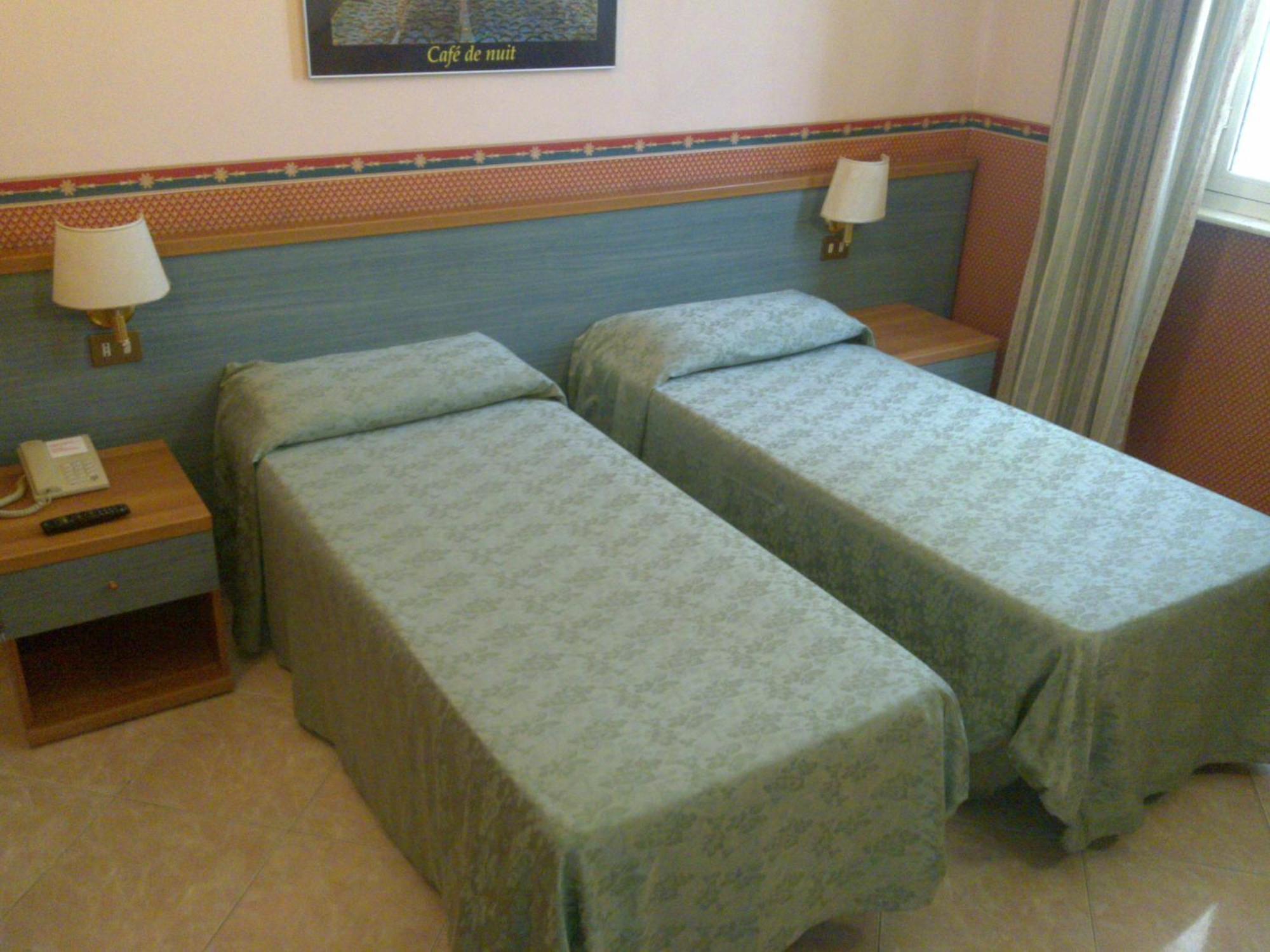 Hotel Lazzari — Photos 2